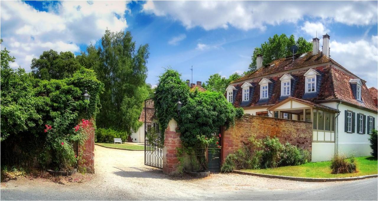 Jagdschloss Moenchbruch Hotell Mörfelden-Walldorf Exteriör bild